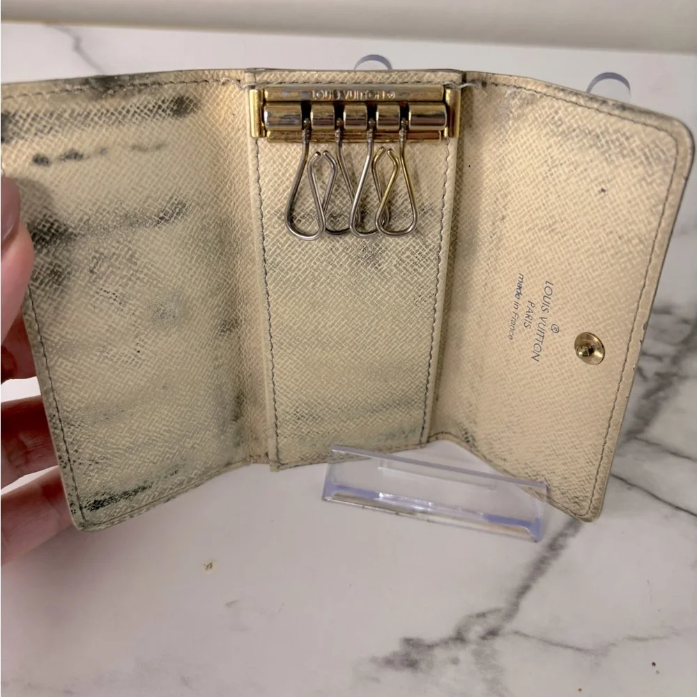 Louis Vuitton Damier Azur Multiple 4 Key Case‎